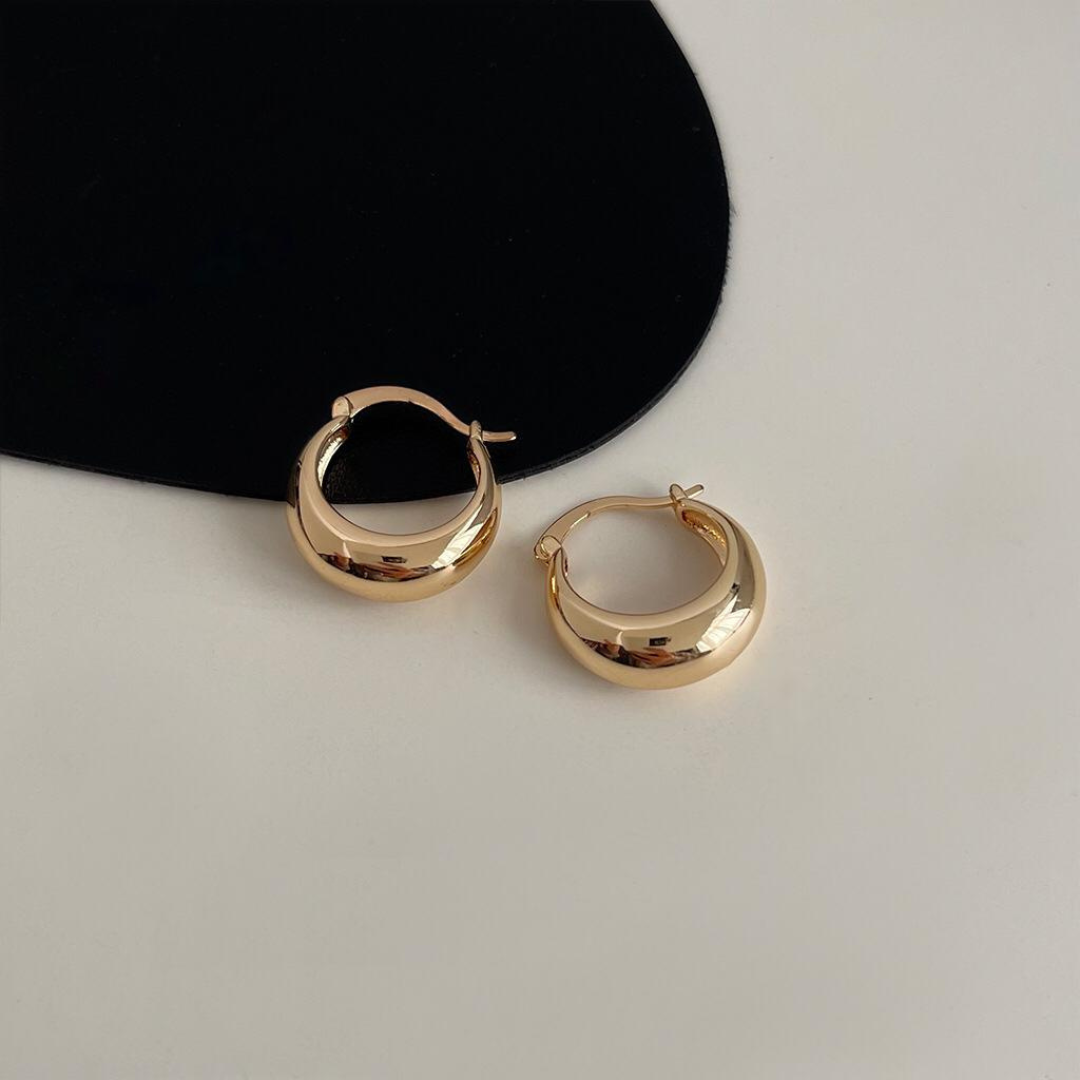 Sophia Mini Hoops